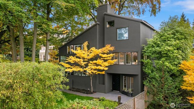 1615 39th Avenue E, Seattle, WA 98112