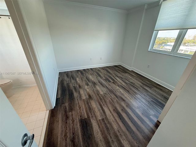 60 NW 37th Ave 700, Miami, FL 33125