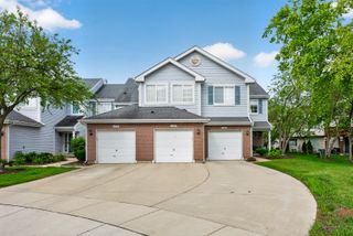 178 Cripple Creek Court 1, Schaumburg, IL 60194