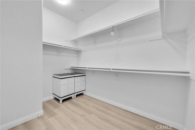 70 Aria, South El Monte, CA 91733