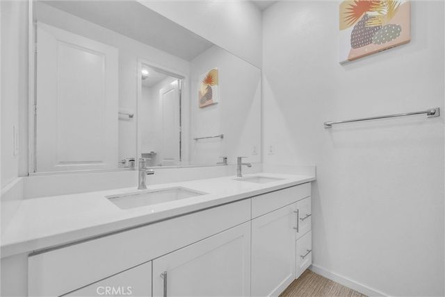 70 Aria, South El Monte, CA 91733