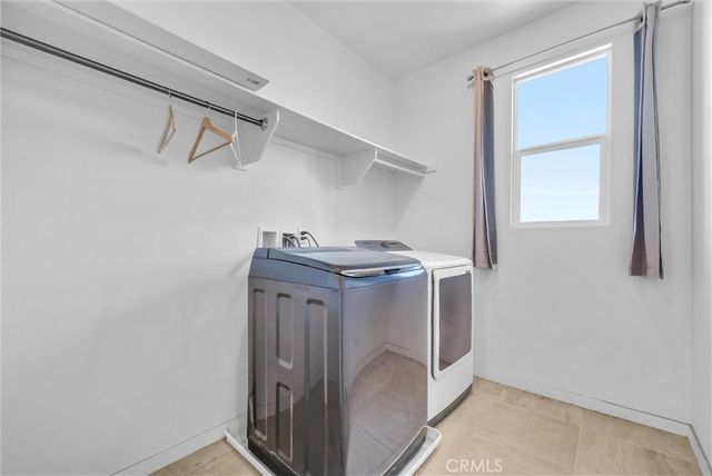 70 Aria, South El Monte, CA 91733