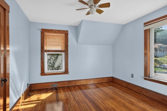 1 Wakefield Avenue, Saugus, MA 01906