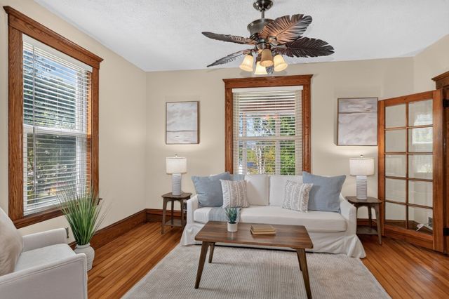 1 Wakefield Avenue, Saugus, MA 01906