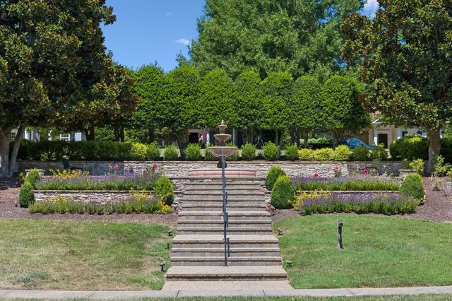 1225 Stoney Point Ln, Franklin, TN 37067