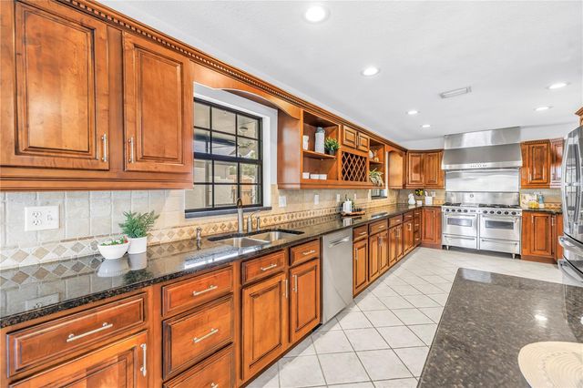 4505 HALLAM HILL LANE, Lakeland, FL 33813