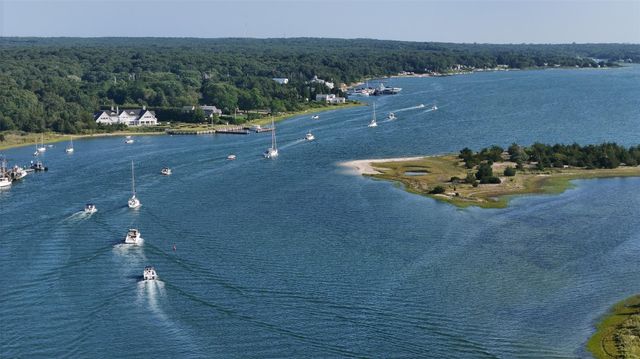 45 Sandra Road, East Hampton, NY 11937