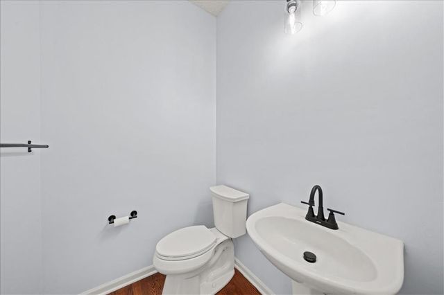 4122 Kerrington Drive, Independence, MO 64055