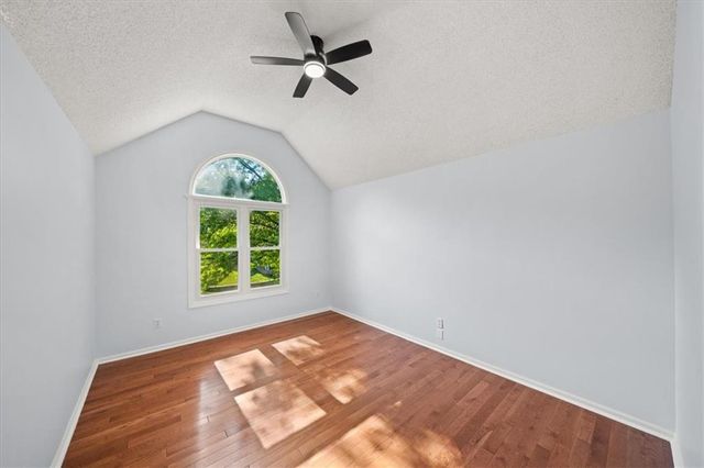 4122 Kerrington Drive, Independence, MO 64055
