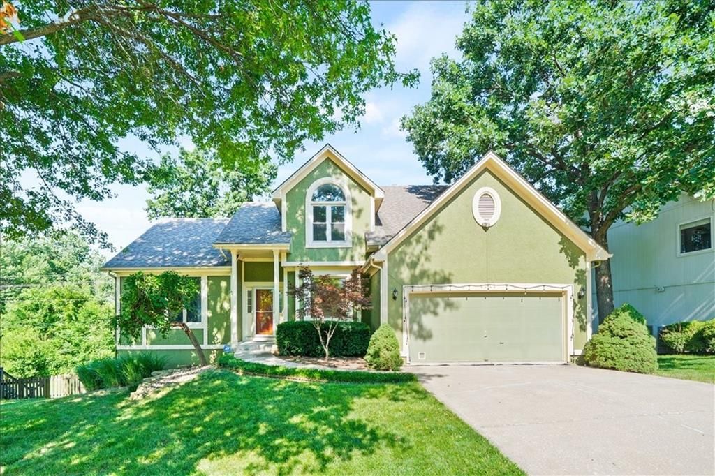 4122 Kerrington Drive, Independence, MO 64055
