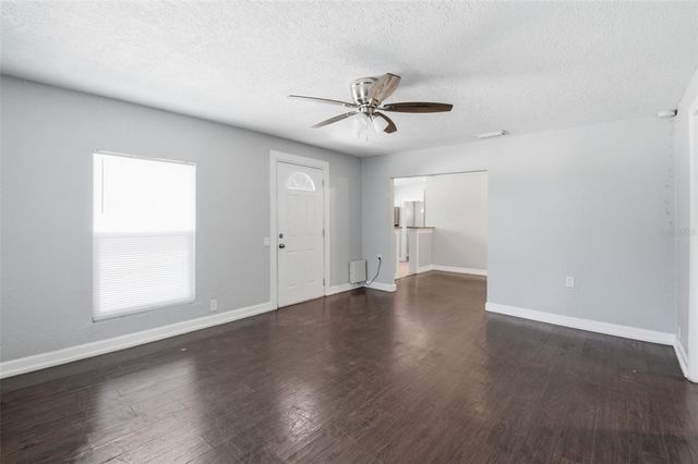 1410 E WATERS AVENUE, Tampa, FL 33604