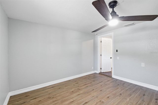 1410 E WATERS AVENUE, Tampa, FL 33604