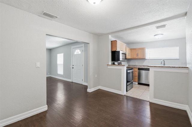 1410 E WATERS AVENUE, Tampa, FL 33604