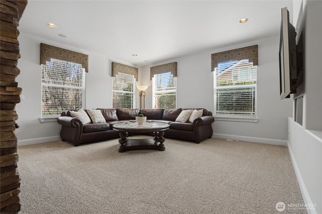 10017 127th Street Ct NW, Gig Harbor, WA 98329