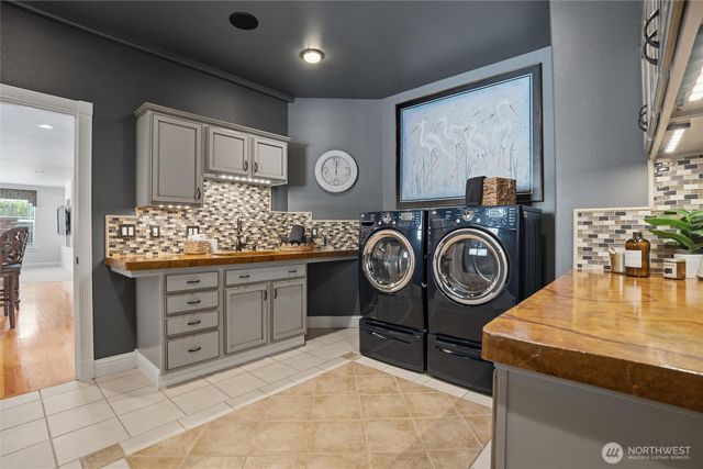 10017 127th Street Ct NW, Gig Harbor, WA 98329