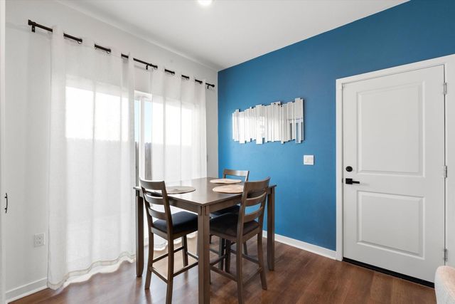 9041 Sausalito Ln, Roseville, CA 95747