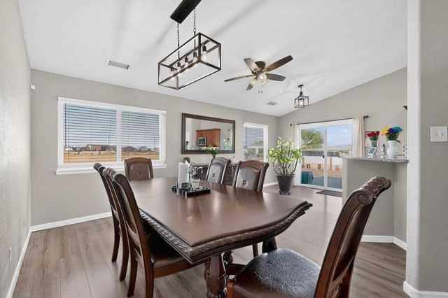 5629 Powers Way Road SW, Albuquerque, NM 87121