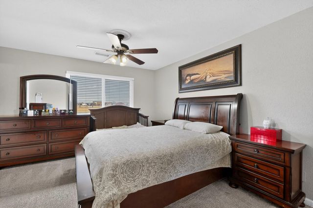 5629 Powers Way Road SW, Albuquerque, NM 87121