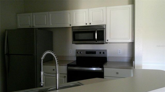 5500 METROWEST BOULEVARD 304, Orlando, FL 32811