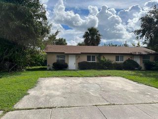 132 Jennings Avenue, Greenacres, FL 33463