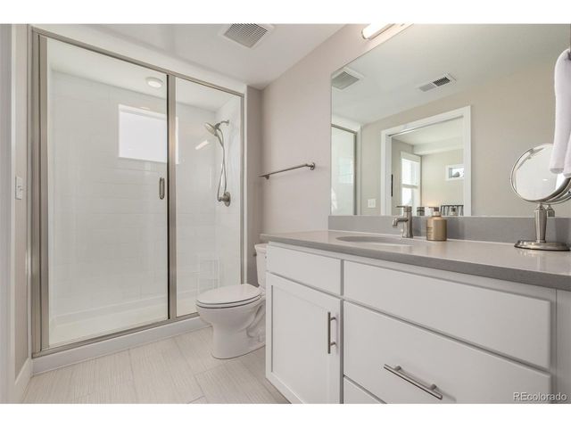 210 S Cherrywood Dr 204, Lafayette, CO 80026