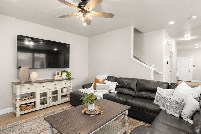 1222 N MISTICO ALY, Washington, UT 84780