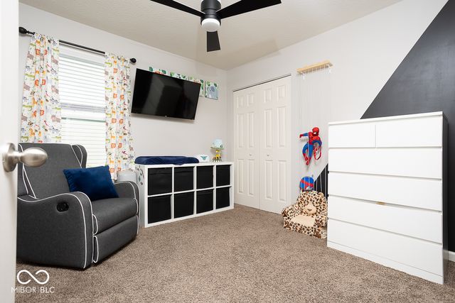 5774 White Pine Road, Whitestown, IN 46075
