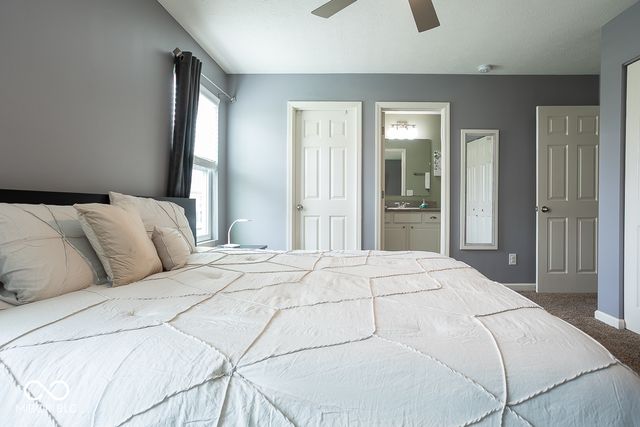 5774 White Pine Road, Whitestown, IN 46075