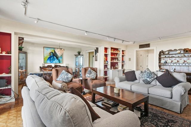 280 Boylston Street 904, Newton, MA 02467