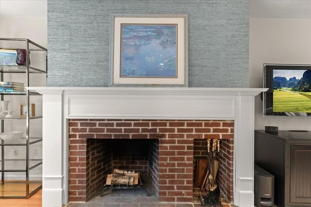 521 West Street 12, Duxbury, MA 02332