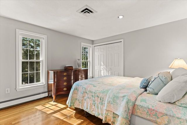 521 West Street 12, Duxbury, MA 02332