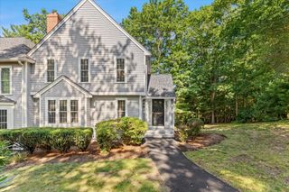 521 West Street 12, Duxbury, MA 02332