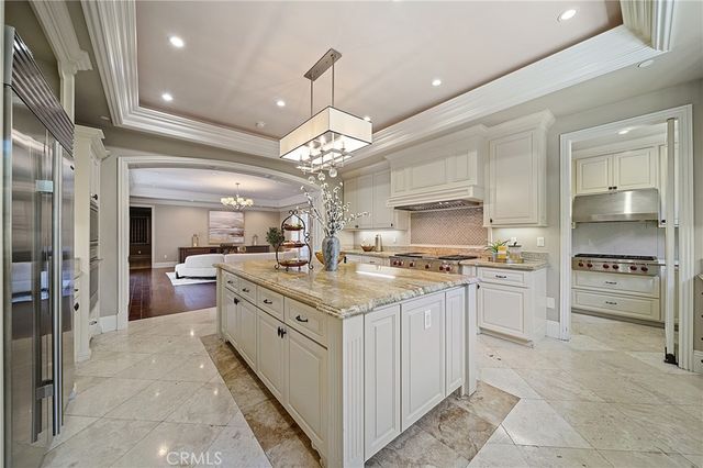 1118 S 4th Avenue, Arcadia, CA 91006