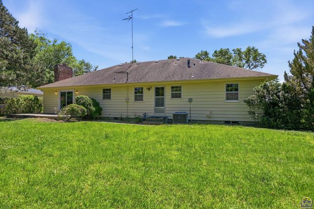 1939 SW Belle AVE, Topeka, KS 66604