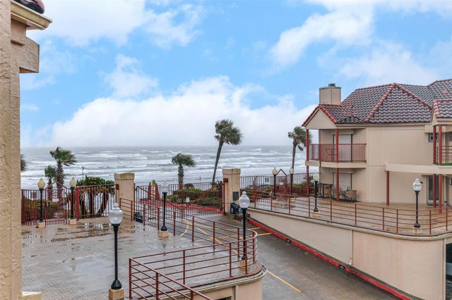 7312 Seawall Boulevard 217, Galveston, TX 77551