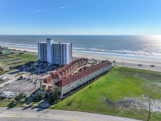 7312 Seawall Boulevard 217, Galveston, TX 77551