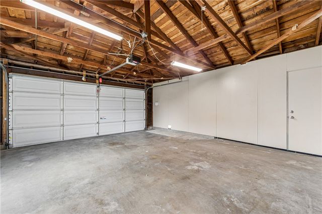 20692 Kelvin, Huntington Beach, CA 92646