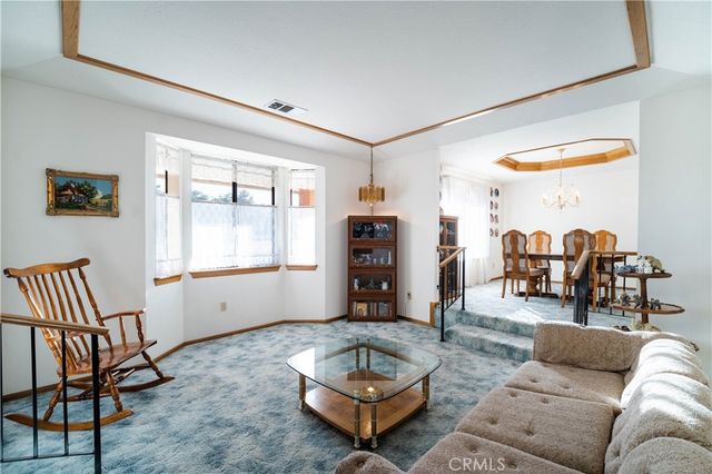 14032 Tioga Street, Oak Hills, CA 92344