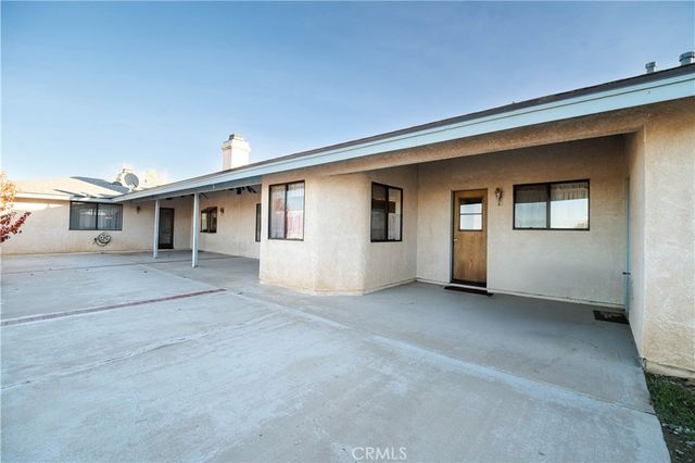 14032 Tioga Street, Oak Hills, CA 92344