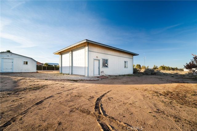 14032 Tioga Street, Oak Hills, CA 92344