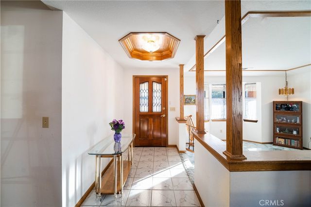 14032 Tioga Street, Oak Hills, CA 92344