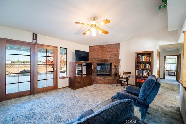 14032 Tioga Street, Oak Hills, CA 92344