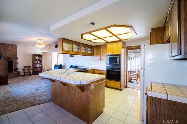 14032 Tioga Street, Oak Hills, CA 92344