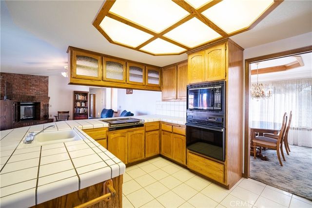 14032 Tioga Street, Oak Hills, CA 92344