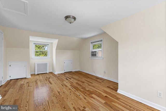 182 LINDEN LN, Princeton, NJ 08540