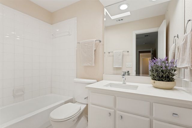 7305 S Meadow Drive E, Fort Worth, TX 76133