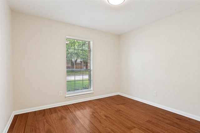 7305 S Meadow Drive E, Fort Worth, TX 76133