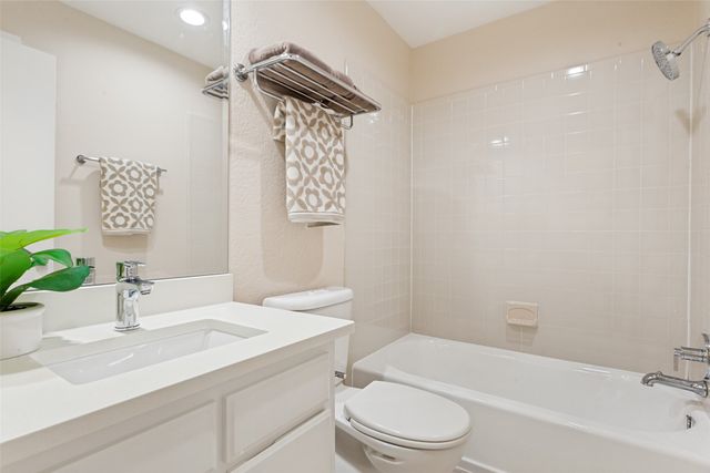 7305 S Meadow Drive E, Fort Worth, TX 76133