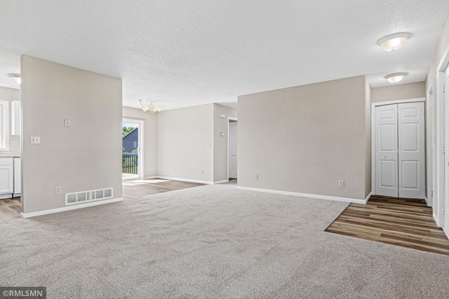 1469 142nd Street, New Richmond, WI 54017