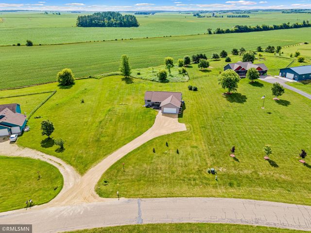 1469 142nd Street, New Richmond, WI 54017